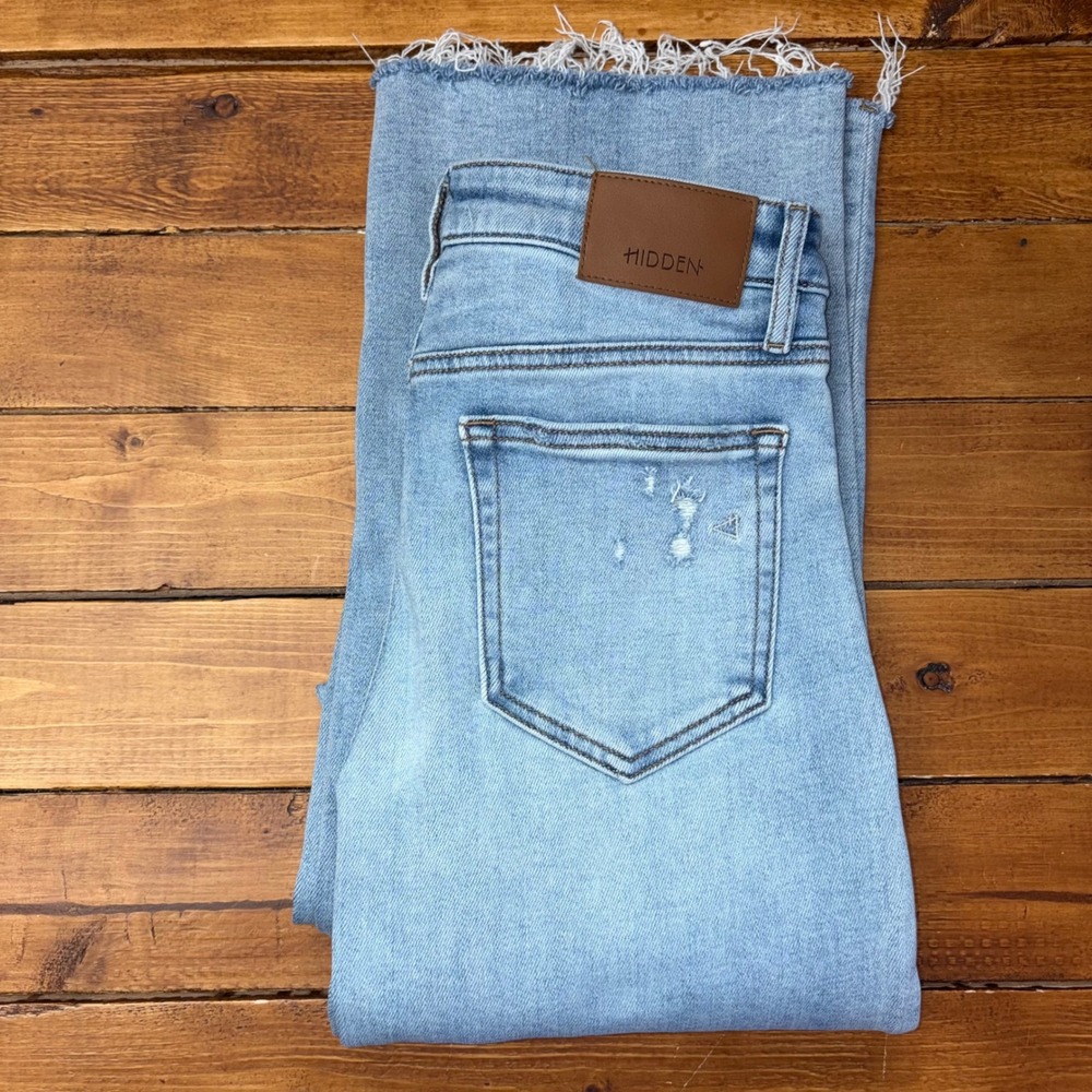 Hidden Jeans Distressed Straight Leg Women 27 Light Blue Raw Hem Distressed Boho